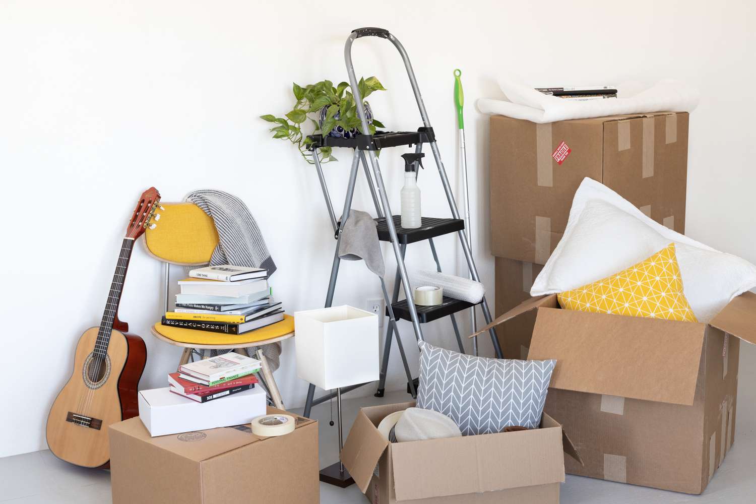 10 Things To Do When Moving Home